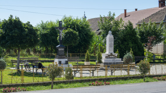 Monumentul Eroilor,Tiream